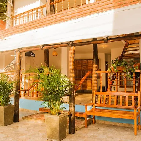 Hb5 Family With Private Bathroom Facing The Sea Pensión Cartagena