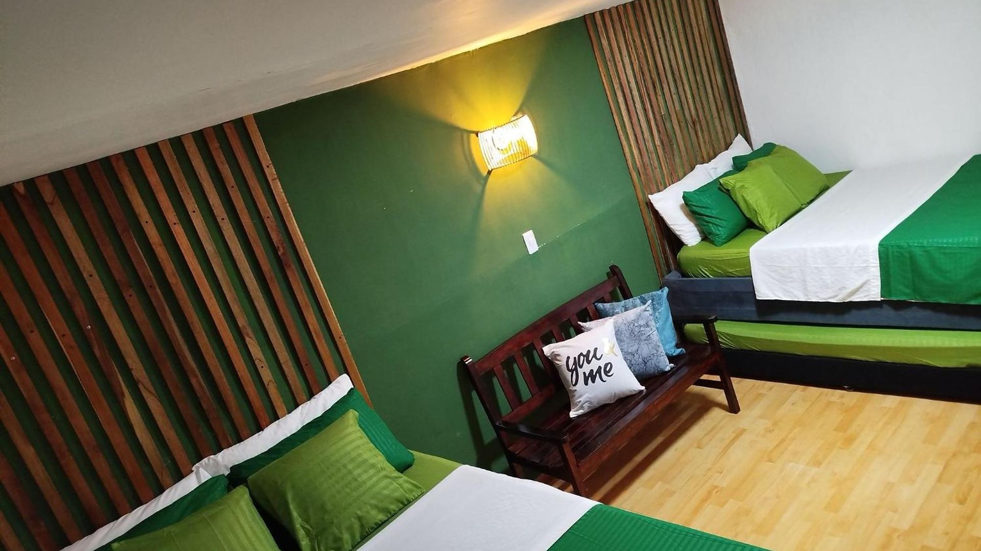 Hb5 Family With Private Bathroom Facing The Sea Pensión 4*